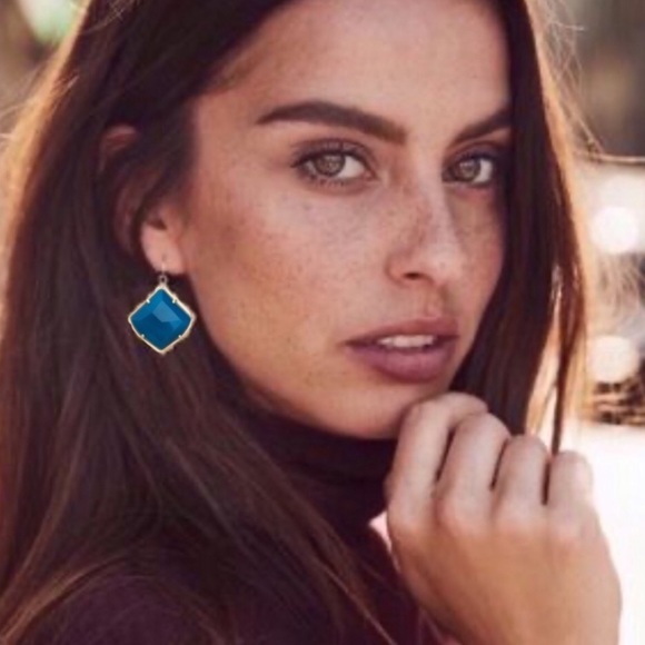 Kendra Scott Blue Agate Kirsten Earrings - Picture 2 of 3